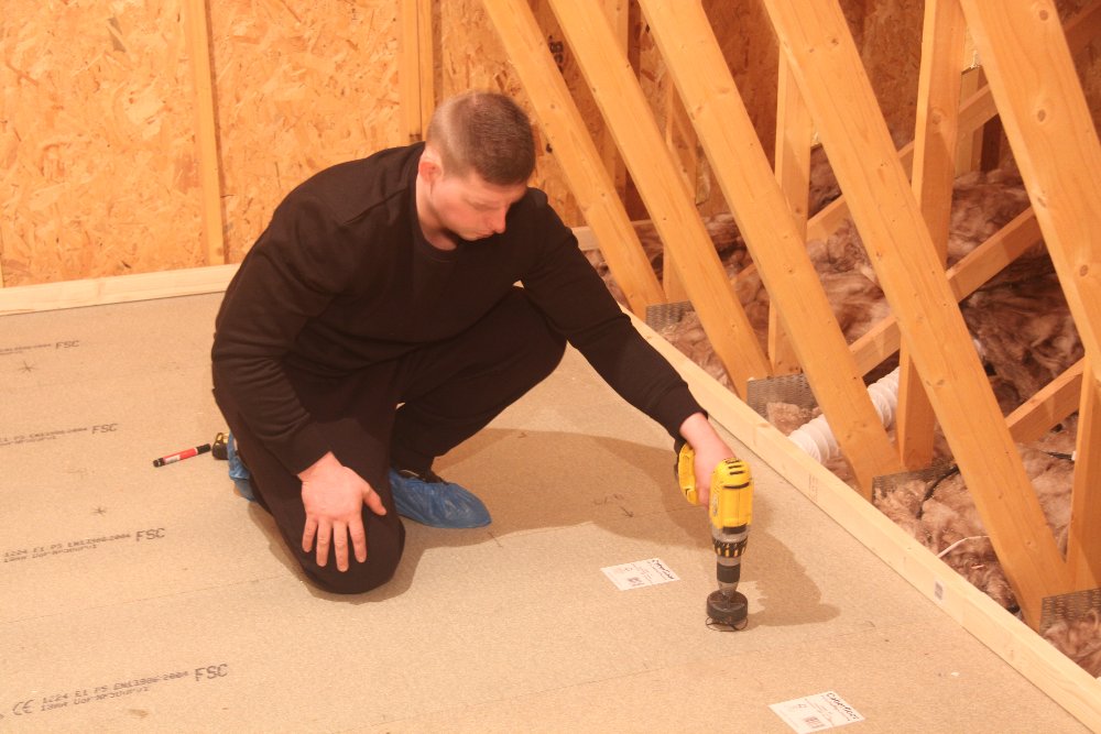 Floating floor with air gap photo 4