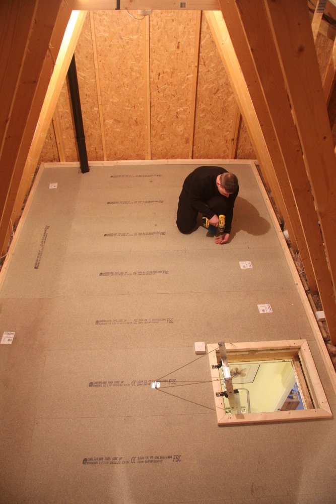 Floating floor with air gap photo 1