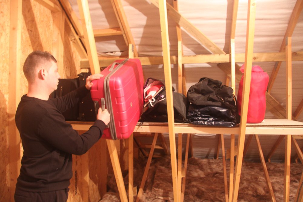 Floating floor with air gap photo 6